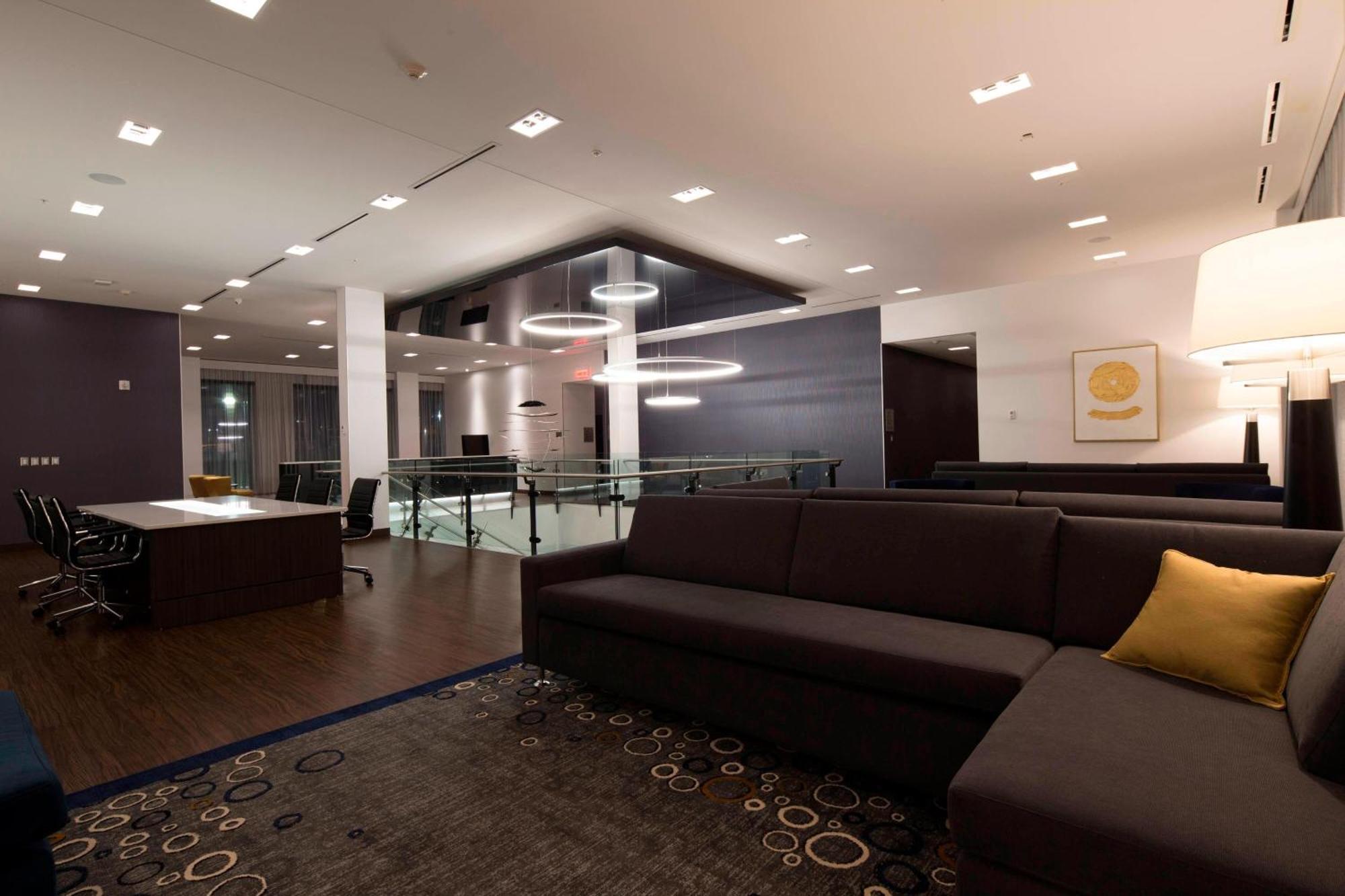 Courtyard By Marriott Quebec City Luaran gambar