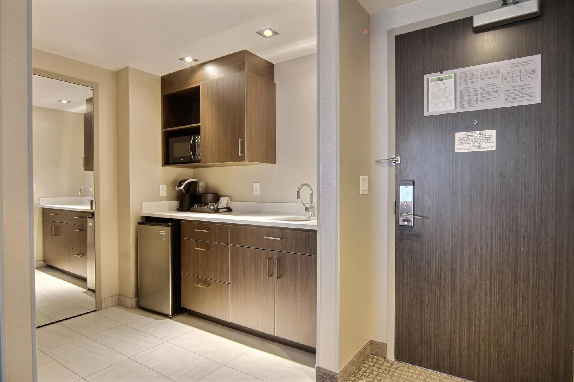 Courtyard By Marriott Quebec City Luaran gambar