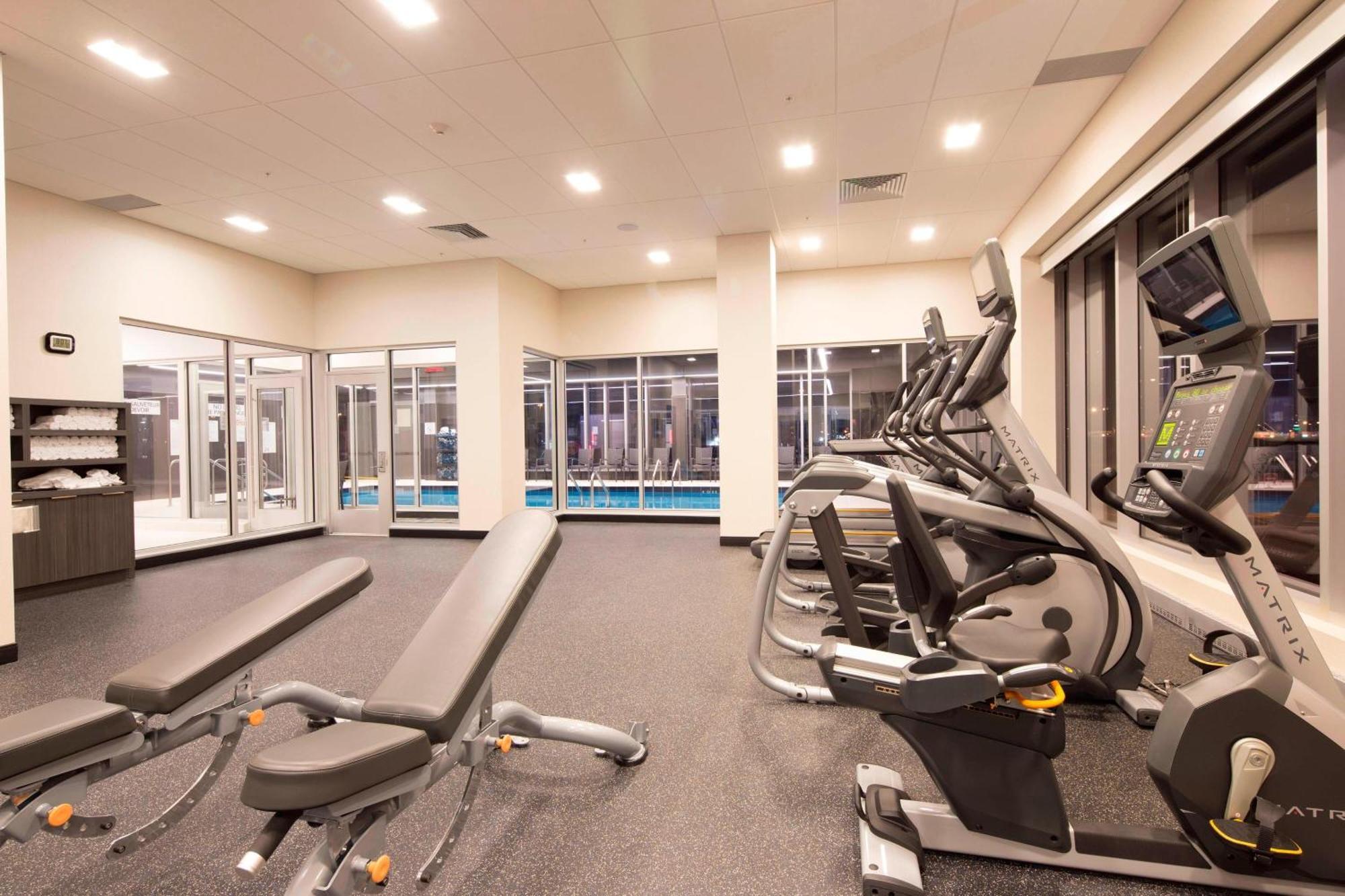 Courtyard By Marriott Quebec City Luaran gambar