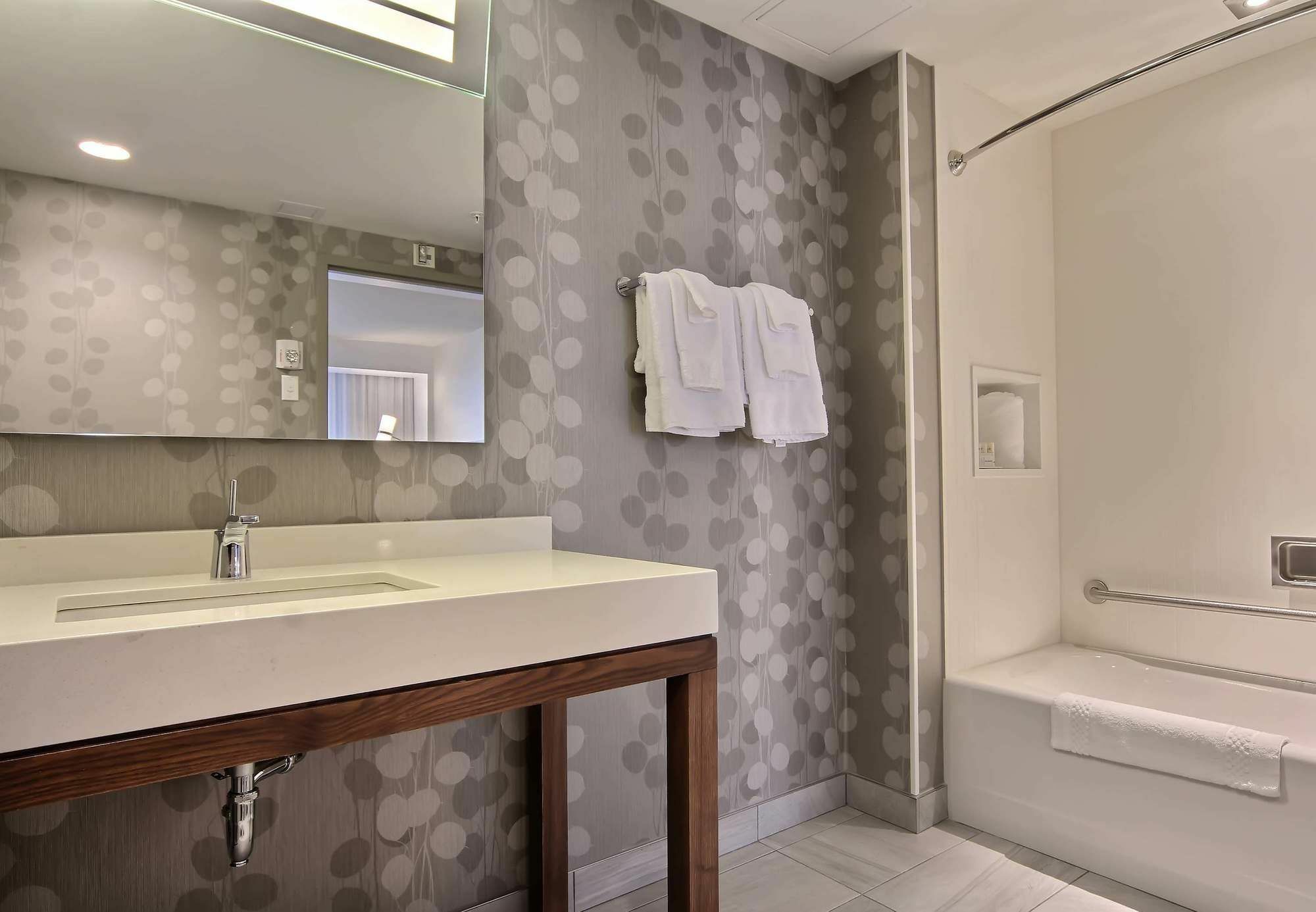 Courtyard By Marriott Quebec City Luaran gambar