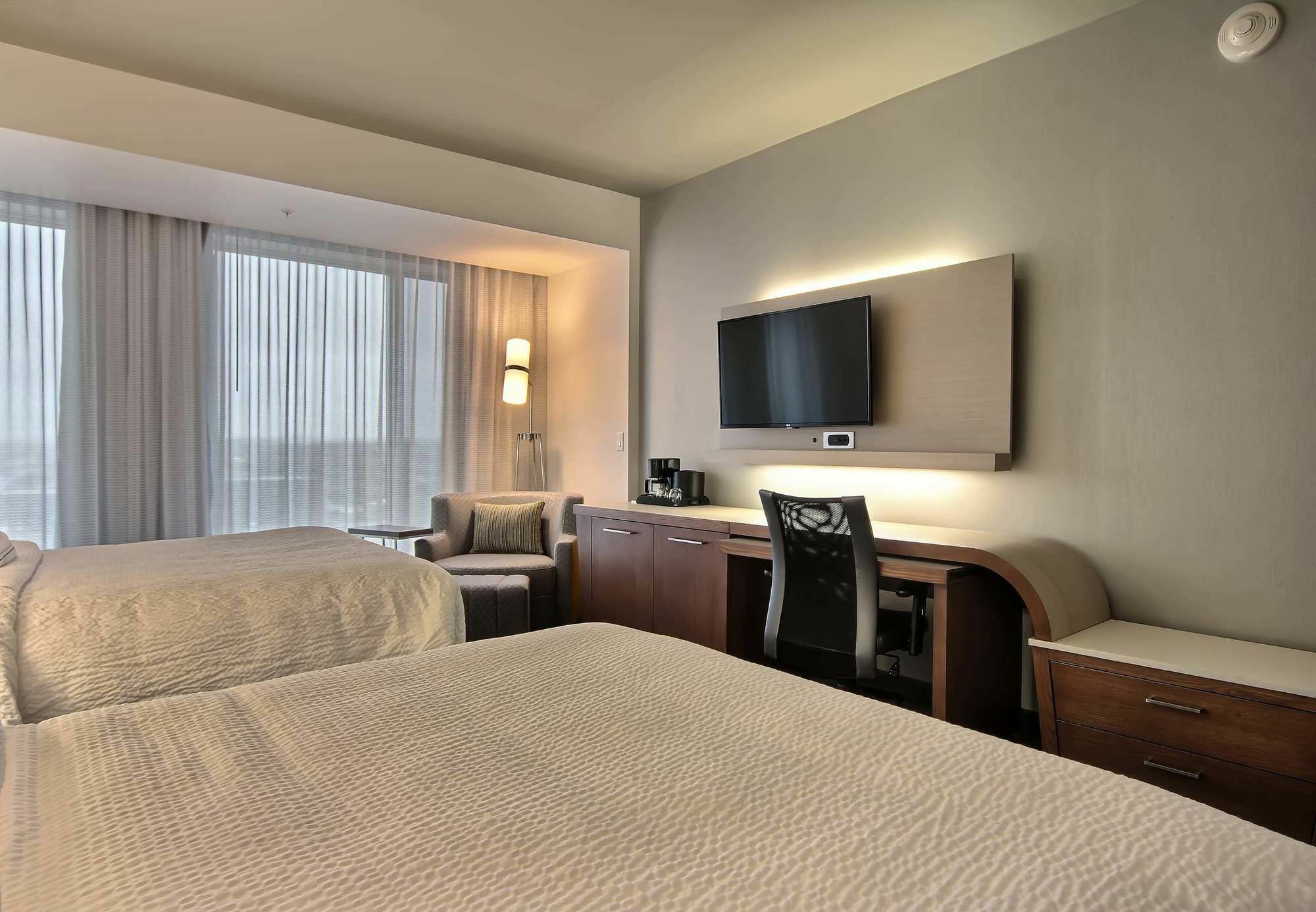 Courtyard By Marriott Quebec City Luaran gambar